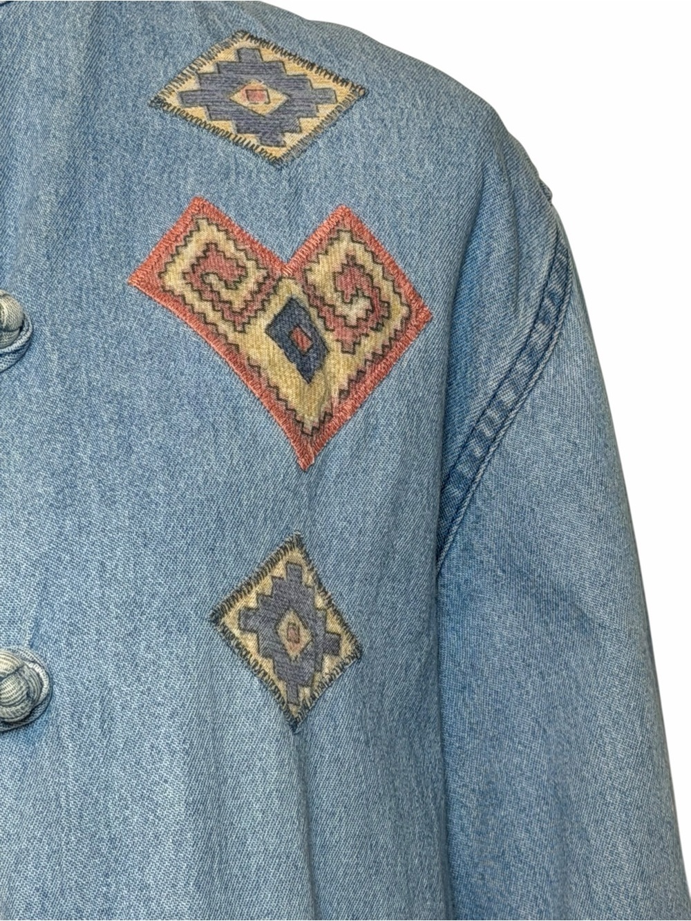 Vintage Women’s size medium denim jacket with embroidered accents western 90s - Picture 3 of 7